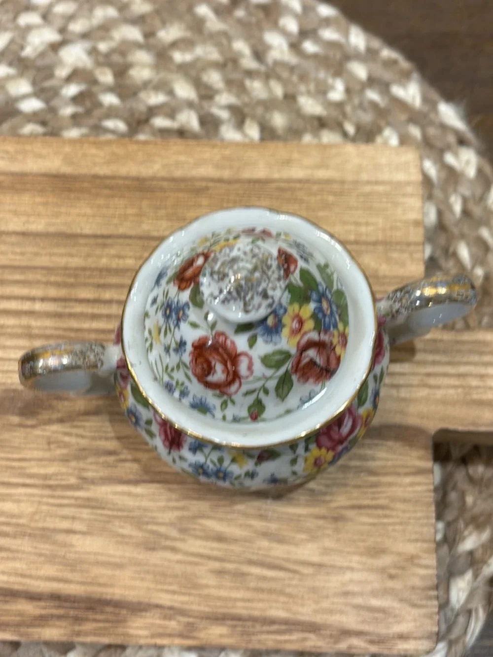 Chintzware no chips